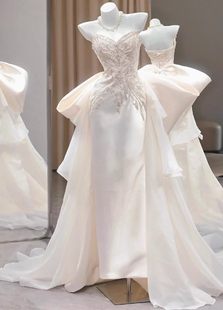 White Off-the-shoulder Mermaid Butterfly Wedding Dress with Princess Sweetheart Neckline P2710