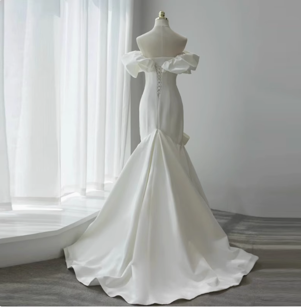 French simple white off-shoulder mermaid satin small train wedding dress P2717
