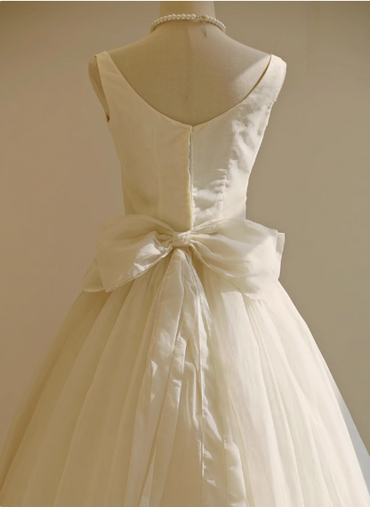 Simple White Strapless Tulle Bowknot A-Line Tea Length Wedding Dress P2721