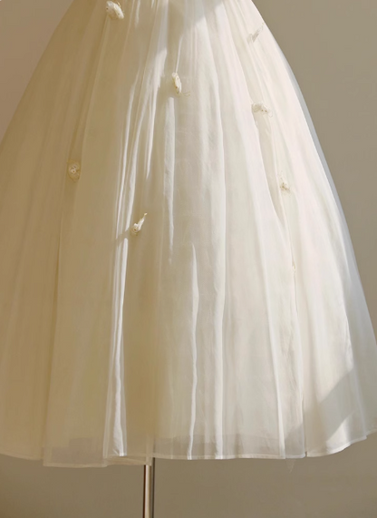 Simple White Strapless Tulle Bowknot A-Line Tea Length Wedding Dress P2721