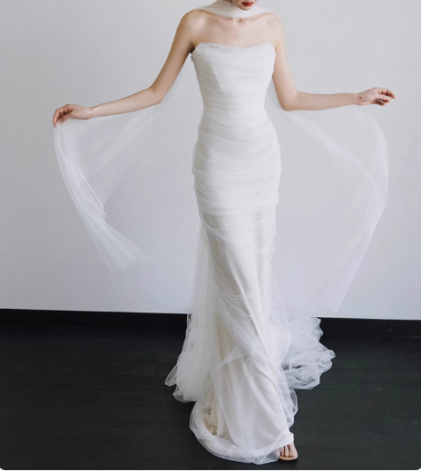 French Strapless Simple Satin White Waisted Fishtail Wedding Dress P2739