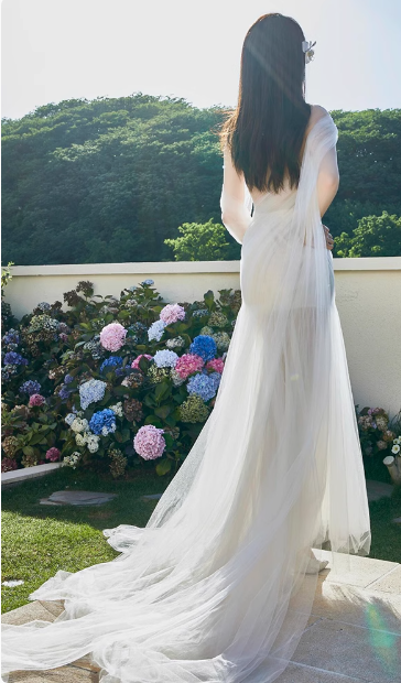 Flowing One Shoulder Strapless Tulle Waisted Mermaid Wedding Dress P2742