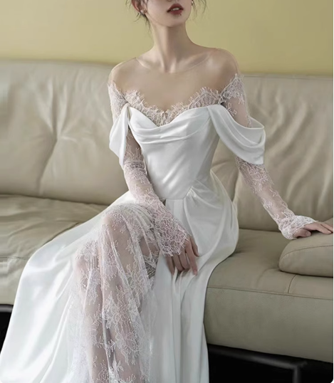 French Retro Lace Satin One Shoulder Small Train Wedding Dress P2745