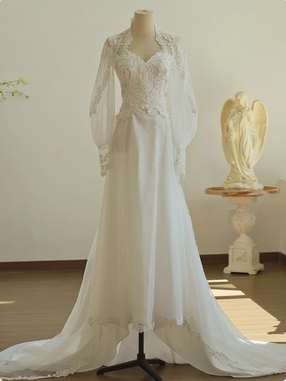 Vintage Lace V-Neck Long Sleeves Trailing Wedding Dress P2746