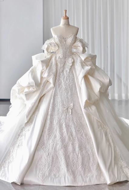 French satin one-shoulder heavy-duty luxury runaway princess floor-length wedding dress P2755