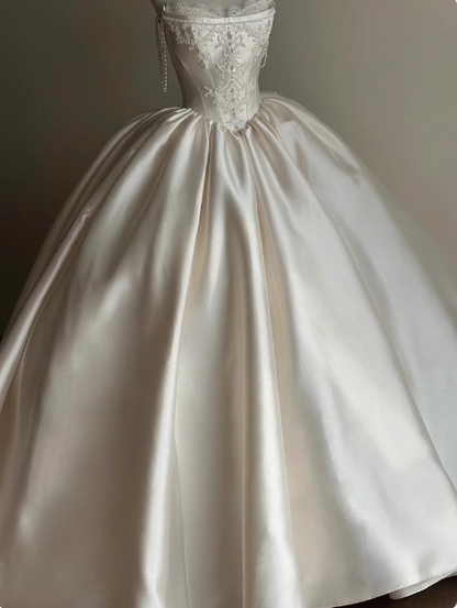 French Retro Satin Strapless A-Line Wedding Dress P2758