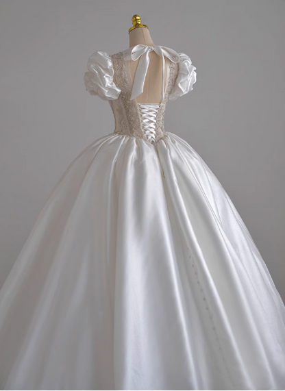 French V-neck puff sleeve beaded white satin floor-length wedding dress P2761