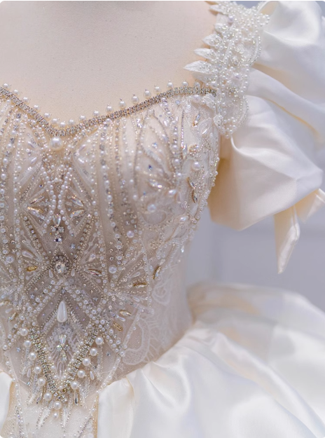 French Princess Satin Puff Sleeve Beaded White Floor-Length Wedding Dress P2762