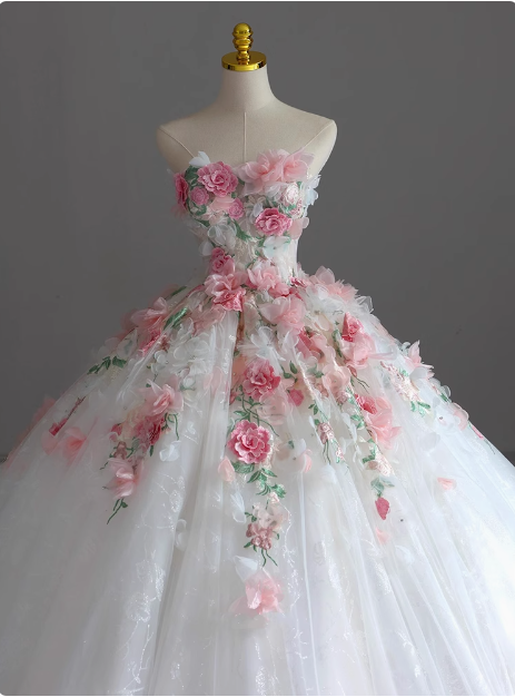 Strapless Runaway Princess Floral Tulle Floor-Length Wedding Dress P2764