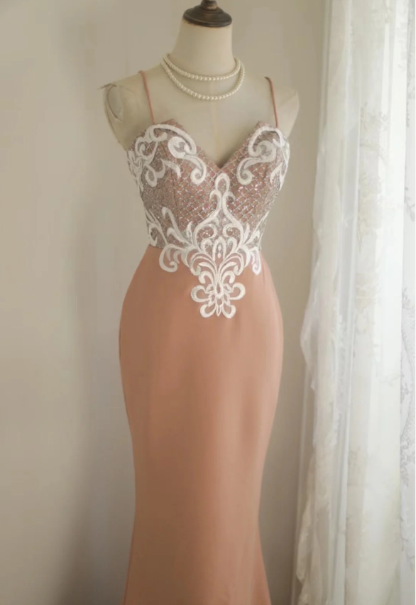 Elegant Pink Slim Fit Fishtail Satin Princess Wedding Dress P2804