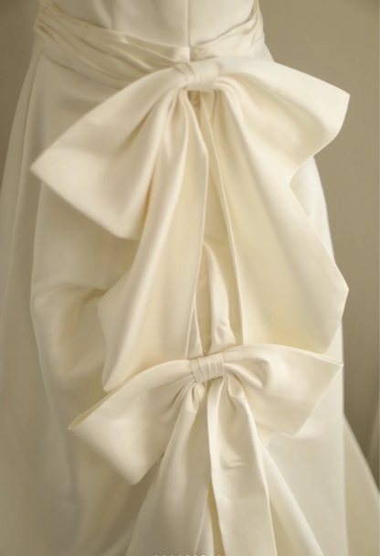 Simple Satin Bowknot Tube Top Retro A-Line Princess Floor-Length Wedding Dress P2805