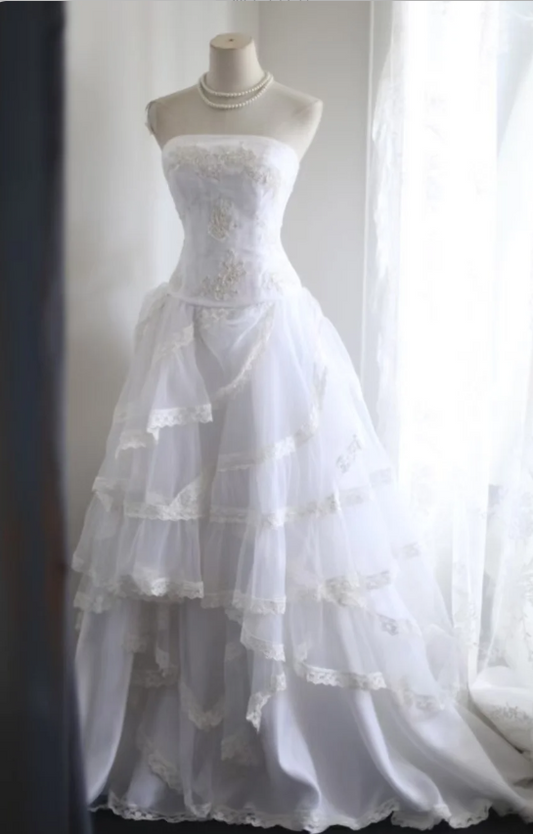 Retro Palace Princess Tube Top Irregular Layered Lace A-Line Wedding Dress P2807