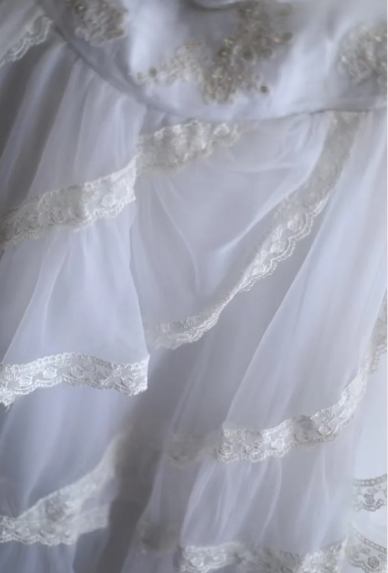 Retro Palace Princess Tube Top Irregular Layered Lace A-Line Wedding Dress P2807