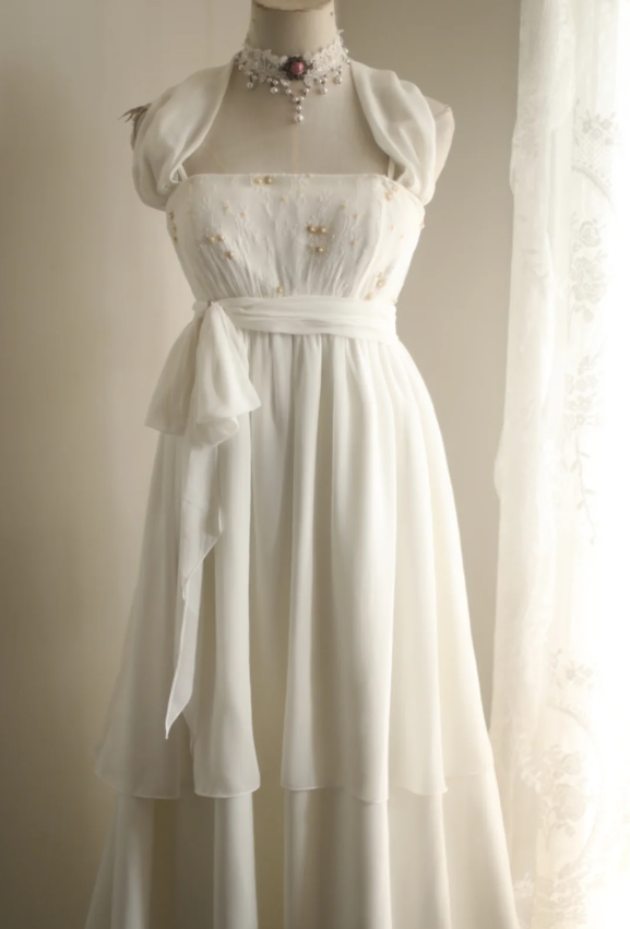 Simple halterneck Roman chiffon flowing wedding dress P2809