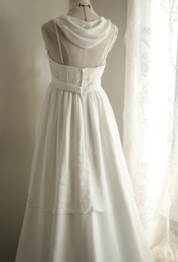 Simple halterneck Roman chiffon flowing wedding dress P2809