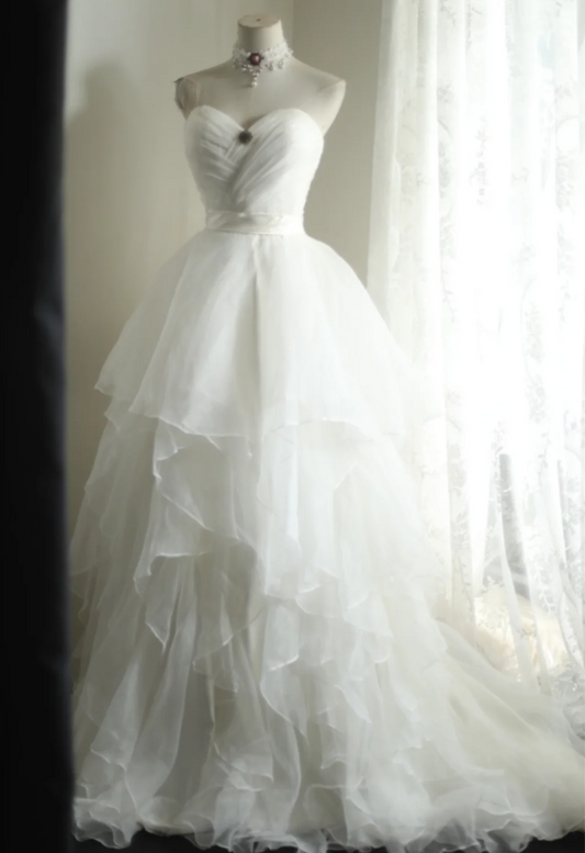 Simple Sweetheart Neckline Ruffled Tulle A-Line Wedding Dress P2811