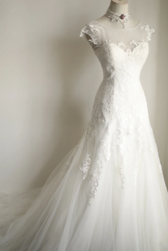 Royal Lace Tulle Splicing Off Shoulder Mermaid Wedding Dress P2813