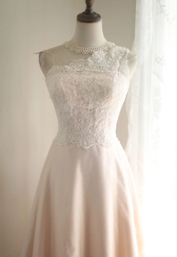 Light pink polka dot lace satin stitching A-line princess wedding dress P2815