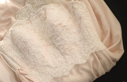 Light pink polka dot lace satin stitching A-line princess wedding dress P2815