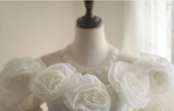 Princess Puff Sleeves Pleated Handmade Flower Tulle A-Line Wedding Dress P2819