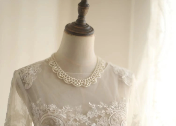 Long Sleeve French Court Round Neck Lace Mermaid Wedding Dress P2821