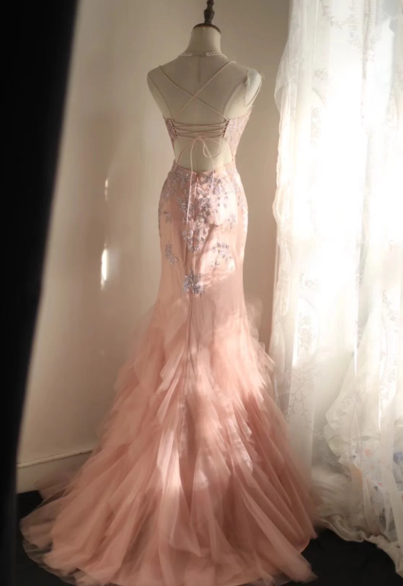 Sweet Pink Slim-Fit Fishtail Sequined Flower Layered Wedding Dress P2829