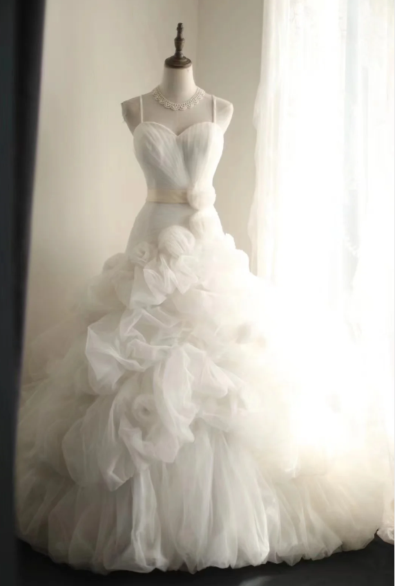 White sling heavy irregular multi-layered skirt mesh fluffy princess wedding dress P2832