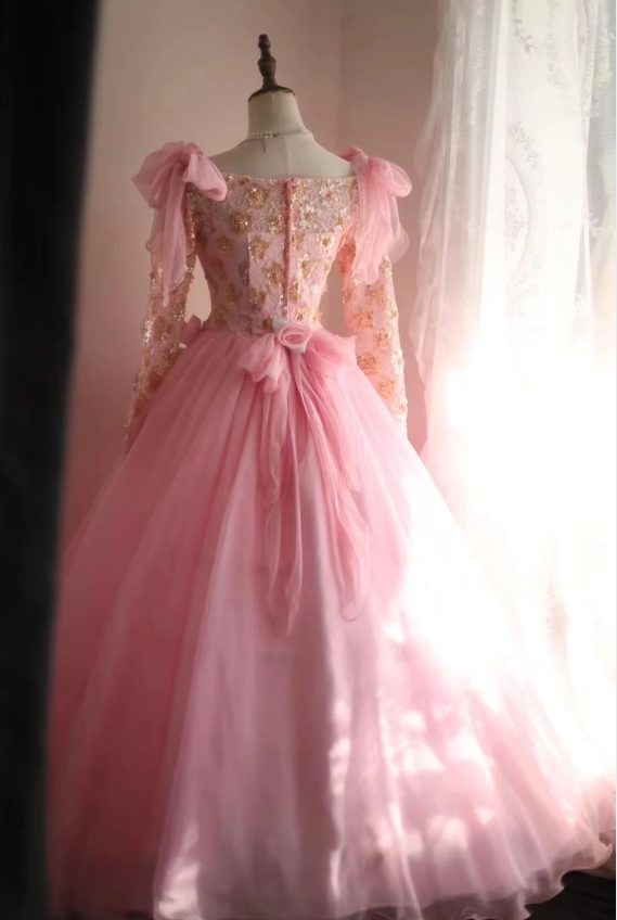 Pink Vintage Hand-beaded Long Sleeve Tulle A-line Floor-length Wedding Dress P2837