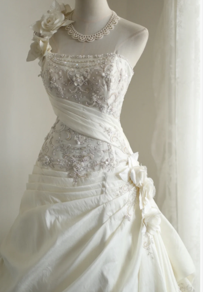 Irregular Retro Palace Tube Top Handmade Flower Beaded A-Line Floor-Length Wedding Dress P2839