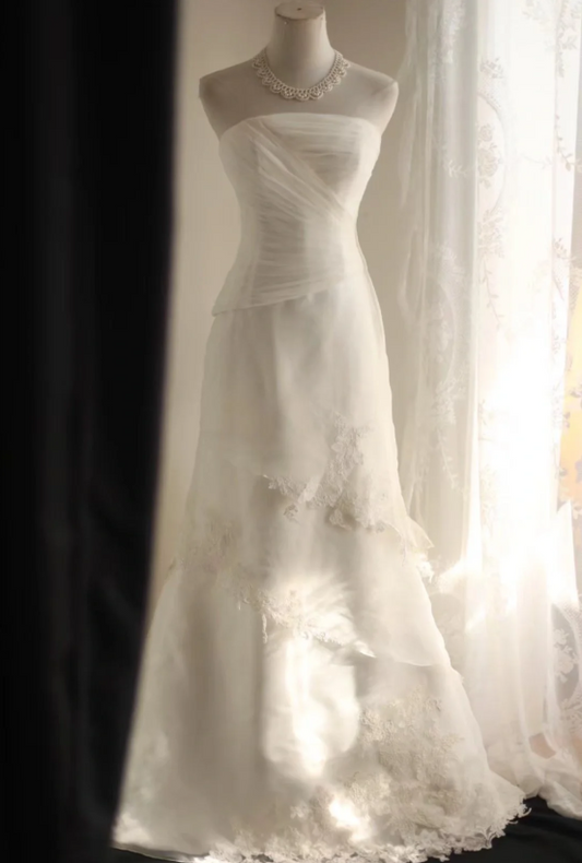 Elegant and simple white strapless lace tulle mermaid wedding dress P2847