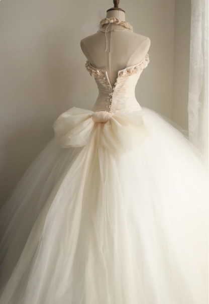 Elegant and simple tulle tube top with handmade flowers A-line puffy wedding dress P2850