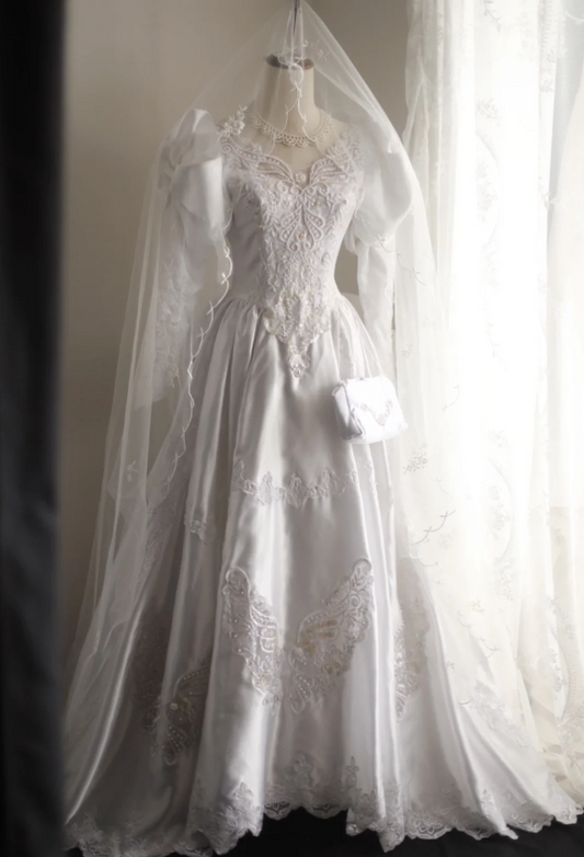 French court retro leg of mutton sleeve beaded satin wedding dress P2852