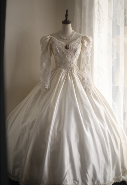 Cream Beige Palace Retro Long Sleeve Bow Satin Wedding Dress P2861