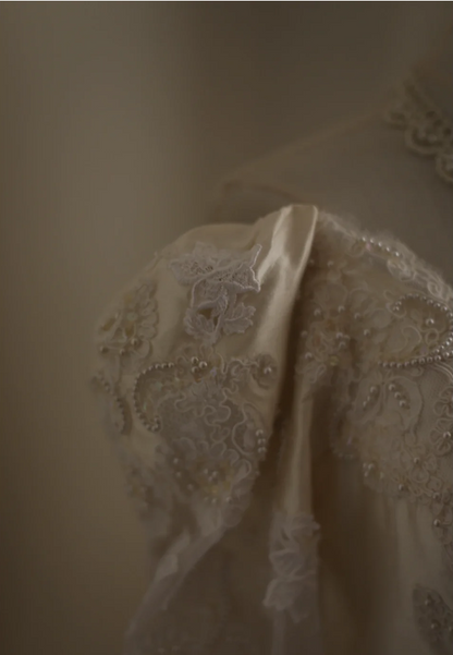 Cream Beige Palace Retro Long Sleeve Bow Satin Wedding Dress P2861