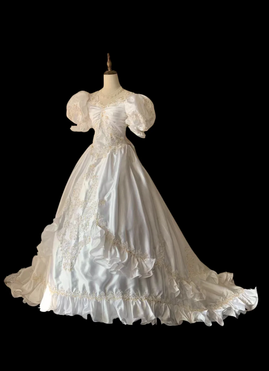 Retro Puff Sleeves Earrings Beaded Princess Wedding Dress with Train P2862