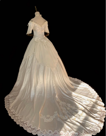 Soft cream hand-beaded one-shoulder vintage wedding dress P2863