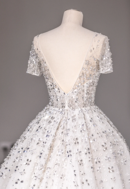 Round Neck Short Sleeve Backless A-Line Tulle Wedding Dress with Shiny Rhinestones P2868