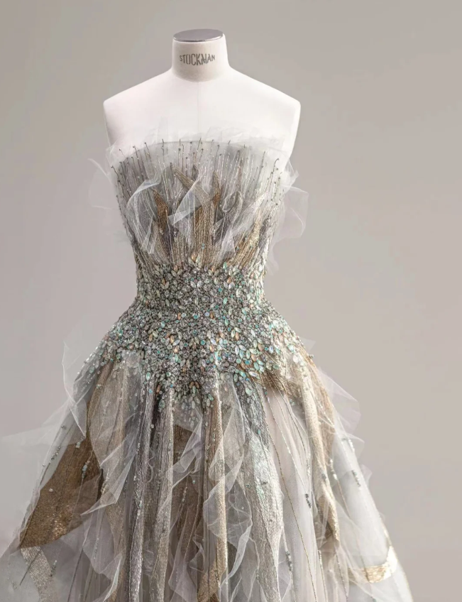 Star Grey Mysterious Elegant Beaded Gold and Silver Sequined Tulle Gorgeous Wedding Dress P2881