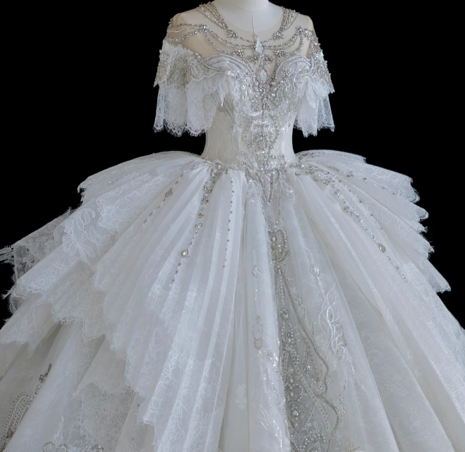 French Palace Lace Beaded Princess Floor-Length Wedding Dress P2884