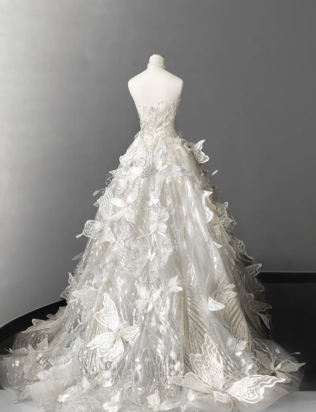 Dreamy 3D Butterfly Tulle A-Line Wedding Dress P2887