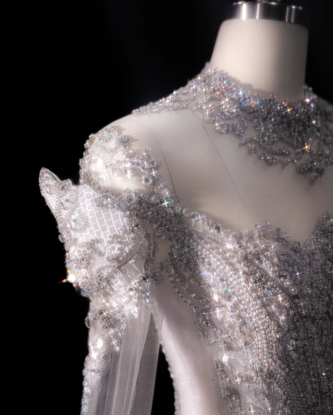 Gorgeous design purple crystal beaded princess fluffy floor-length wedding dress P2890