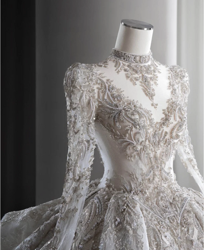 Luxurious Royal Court Long Sleeve Lace Beaded Princess Puffy Floor-Length Wedding Dress P2894