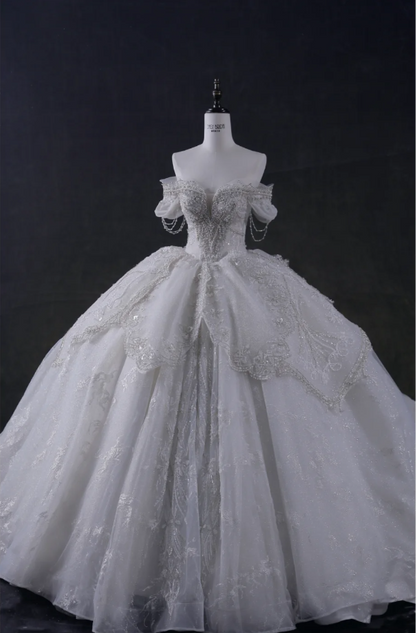 Fairy-like and elegant one-shoulder waist-hugging tulle beaded floor-length flowing wedding dress P2903