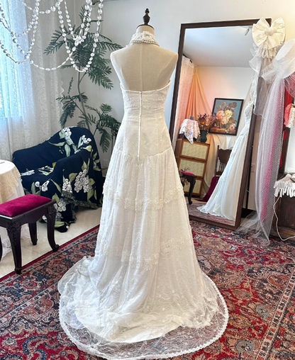 Vintage lace high collar off-shoulder waist white wedding dress P2908