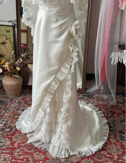 Vintage zipper sling beaded wave organza high slit small train satin wedding dress P2910