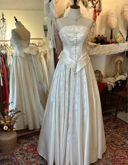 Vintage Strapless Heavy Beaded Cream Floor-Length Wedding Dress P2912