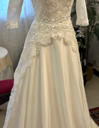 Retro Elegant One Shoulder Mid-Length Sleeve Lace Satin Wedding Dress with Train P2923