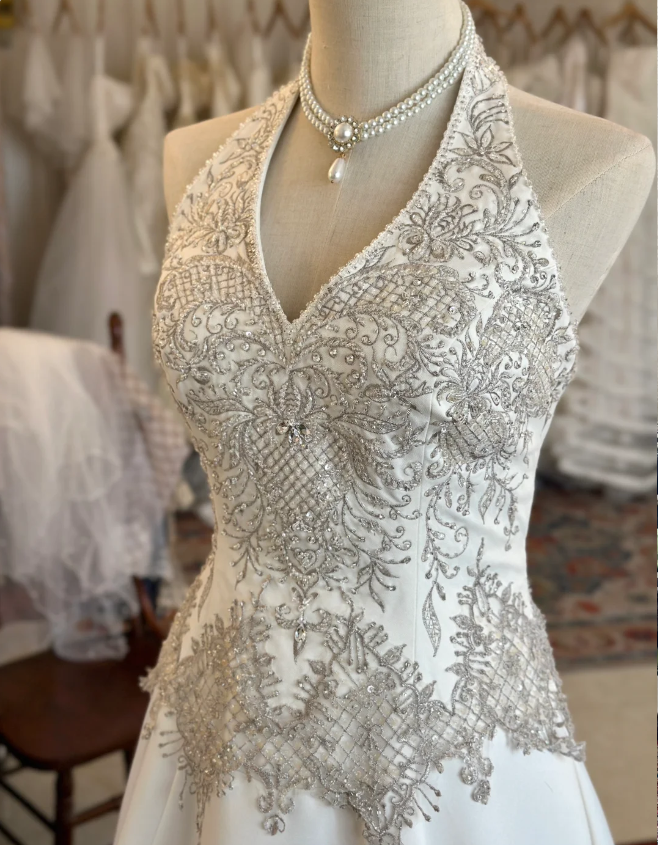 Vintage Halter Neck Silver Thread Beaded Satin Train Wedding Dress P2926