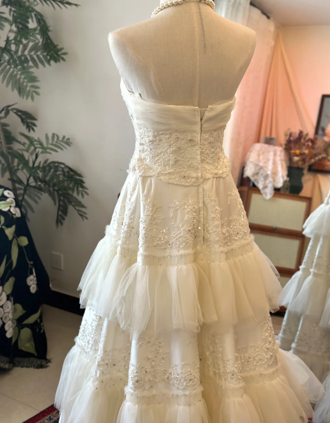 Retro Strapless Cake Skirt Layered Floor-Length Wedding Dress P2928