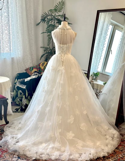 Elegant Halter Neck Floral Tulle A-Line Floor-Length Wedding Dress P2929